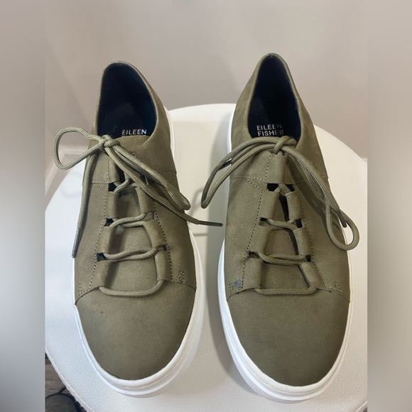 Eileen Fisher Prescot Sneaker 6.5 Olive Green Nubuck Platform Lace-Up Shoes - Picture 8 of 9